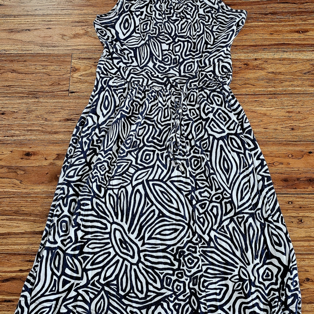 Banana Republic Monochrome Abstract Midi Dress